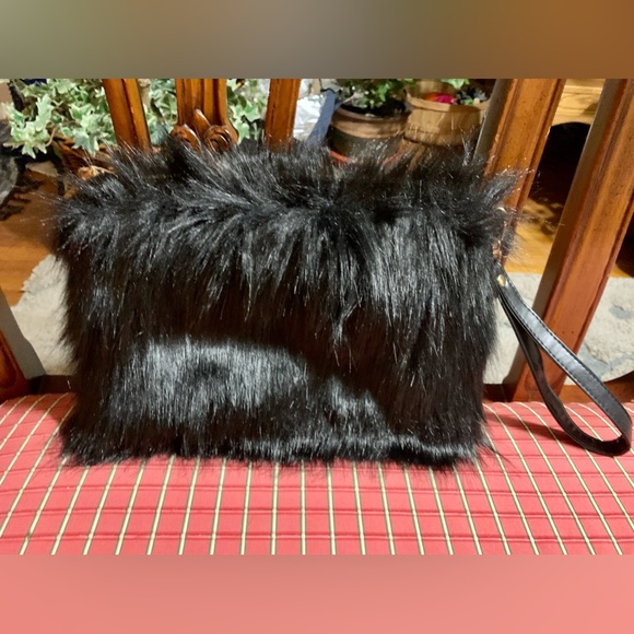 Fur Purse,Black Fur Wristlet,Cruelty Free Black Fur Multifunctional Crossbody - Picture 3 of 8